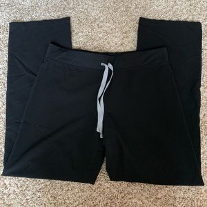 Figs Scrubs women’s top and bottom